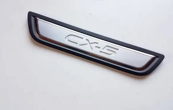 Mazda CX-5 II Rear sill trim cover K123V1370