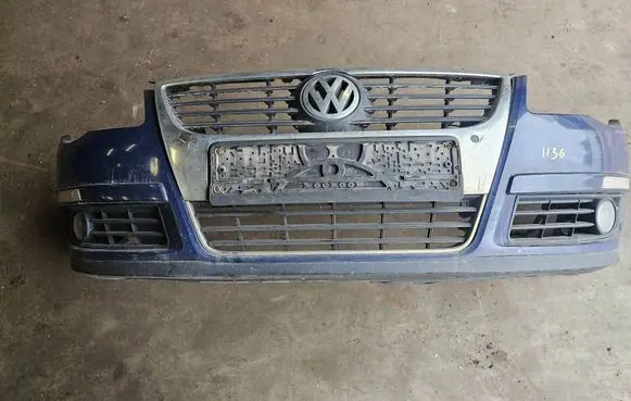 Volkswagen PASSAT B6 Front bumper 3C0807221