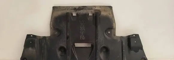 Nissan Leaf I (ZE0) Engine splash shield/under tray