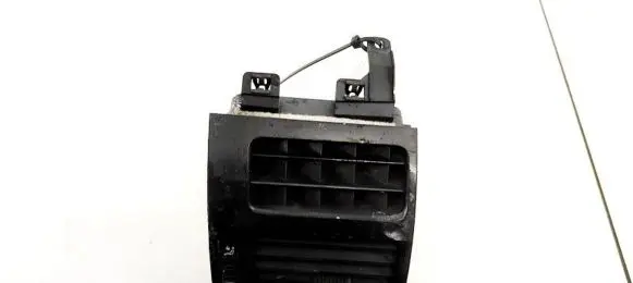 Volkswagen Touran I Dash center air vent grill 1T0819704A