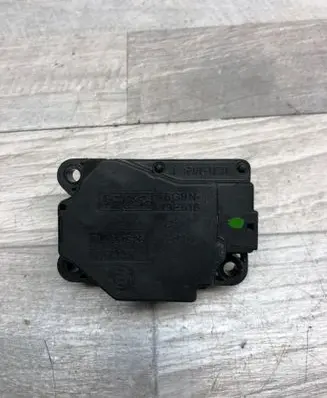 Volvo V60 Air flap motor/actuator 19E616 110618 PL1607526