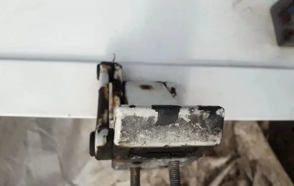 Ford Transit Tailgate/trunk/boot hinge