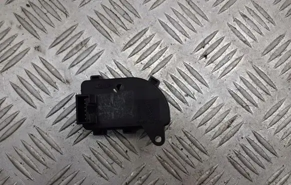 Renault Laguna II A/C air flow flap actuator/motor 52485219