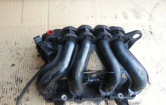 Ford Fiesta Intake manifold