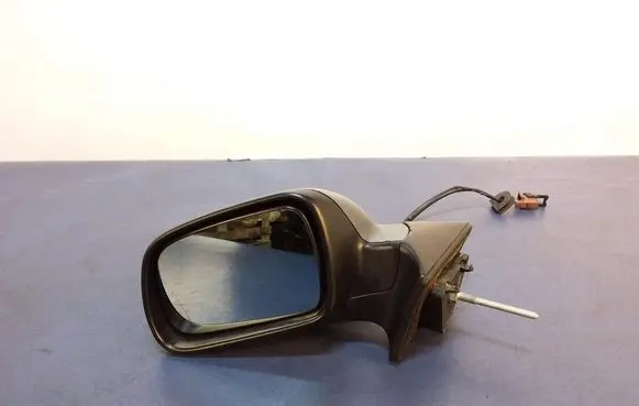 Peugeot 407 Front door electric wing mirror 