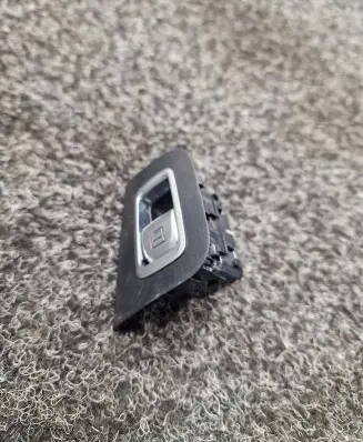 Mercedes-Benz C W205 Electric window control switch A2229052203