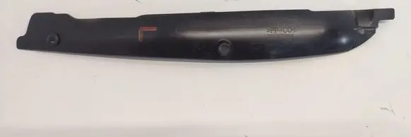 Porsche Cayman 987 Fender end trim 99750464102