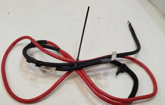 Maserati Ghibli Positive cable (battery)