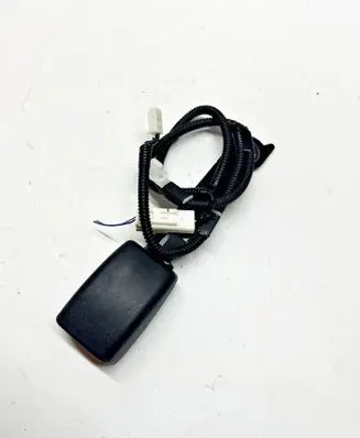 Toyota RAV 4 (XA40) Front seatbelt buckle 