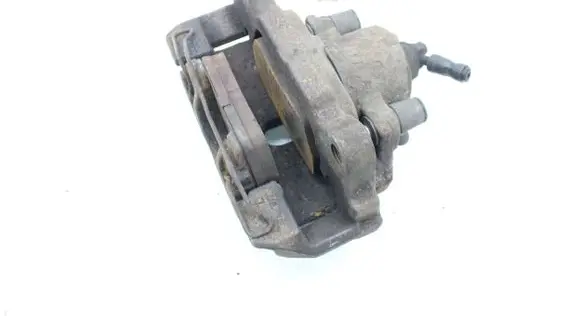 Volkswagen PASSAT B7 Front brake caliper