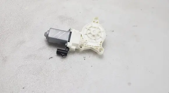 Dodge RAM 1500 DS Rear door window regulator motor A15772200 2155113