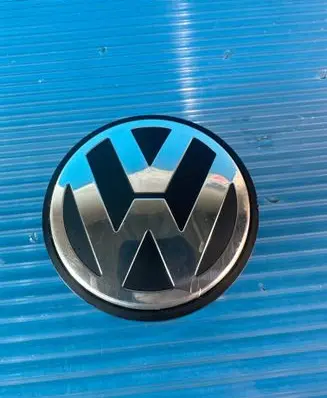 Volkswagen Golf VI Original wheel cap 3B7601171