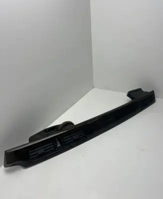 BMW 5 E60 E61 Dash center air vent grill 05114002