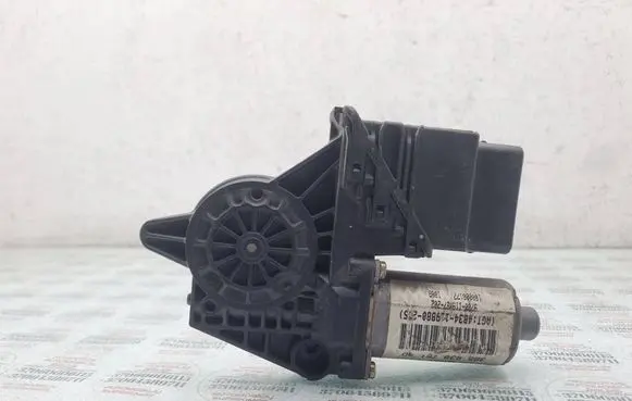 Volkswagen PASSAT B5 Rear door window regulator motor 3B5839751AD