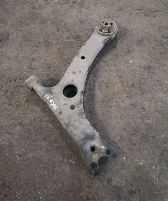 Toyota Corolla Verso AR10 Rear upper control arm/wishbone