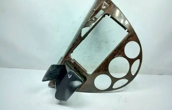 Ford Focus Climate control/heater control trim 98ABA047A04