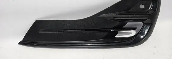 Ford Focus Tow hook cap/cover 15A299