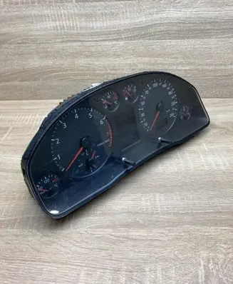 Audi A6 S6 C5 4B Speedometer (instrument cluster) 4B0919880H