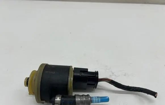 BMW 6 F06 Gran coupe Fuel filter heater 8572519