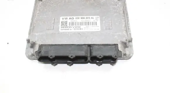 Volkswagen Polo V 6R Engine control unit/module 03E906023AL 5WP40546