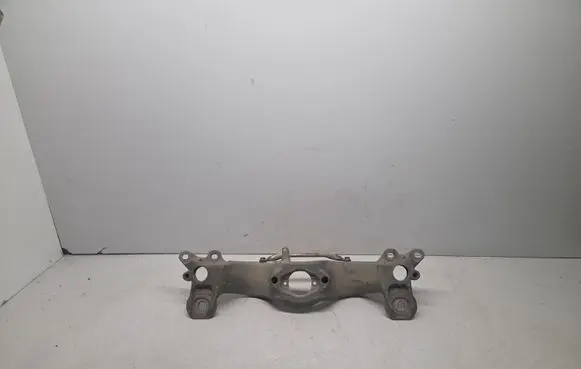 Audi A4 S4 B7 8E 8H Gearbox mounting bracket 8E0399263