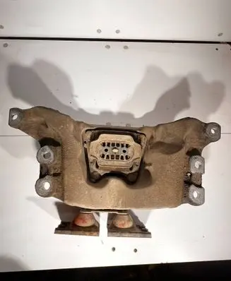 Audi A6 S6 C6 4F Gearbox mounting bracket 4F0399263M