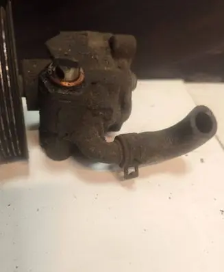 Volkswagen Caddy Power steering pump