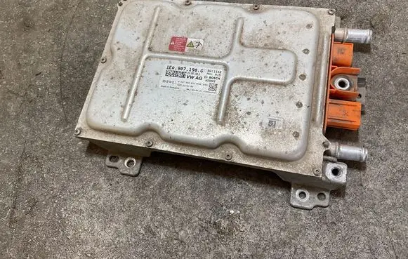 Volkswagen ID.3 Voltage converter inverter 1EA907190G 0437509075