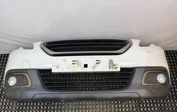Peugeot 2008 I Front bumper 