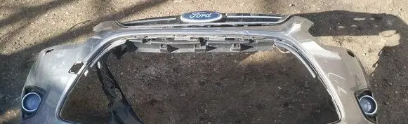 Ford Grand C-MAX Front bumper pilkas