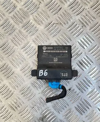 Peugeot 307 Gateway control module 3C0907530C