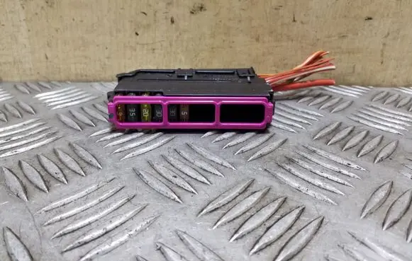 Audi A6 C7 Fuse module 8K0941824D