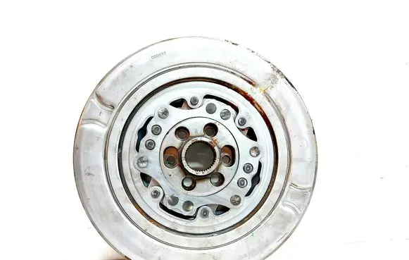 Volkswagen PASSAT B8 Flywheel 04E105266AA