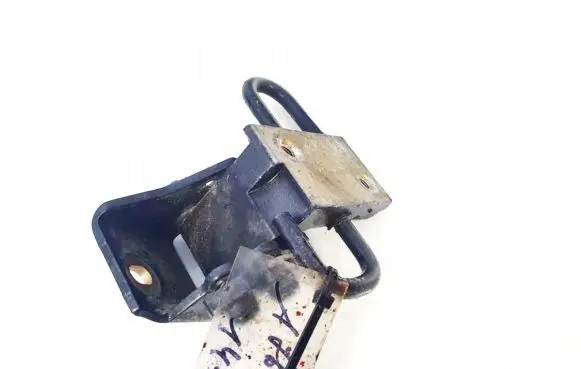 Audi A3 S3 8L Rear door lower hinge 4b0833411e