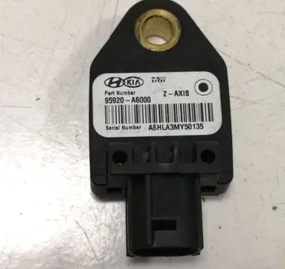KIA Ceed Airbag deployment crash/impact sensor 95920A6000 A6HLA3MY50135