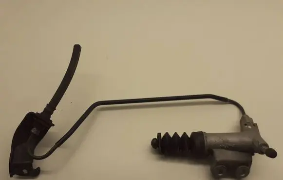 Honda Civic Clutch slave cylinder 