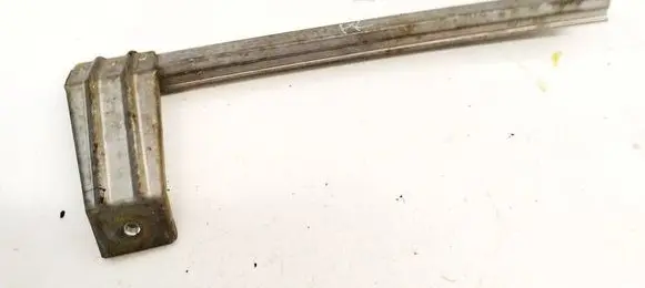 Honda CR-V Front door glass trim molding 