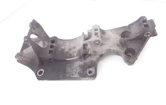Volkswagen Transporter - Caravelle T5 Generator/alternator bracket 045903143C