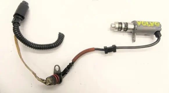 Volvo S90, V90 Oil pressure sensor 31452763