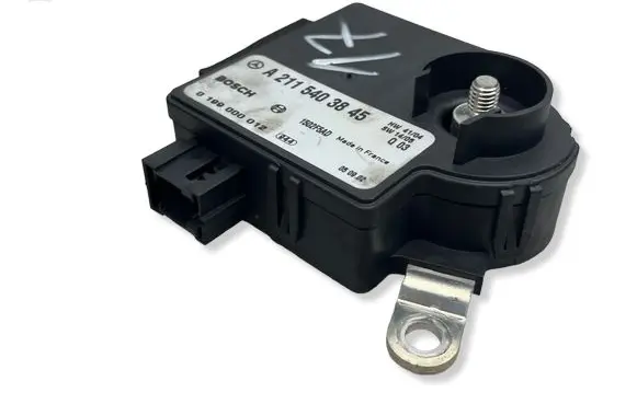 Mercedes-Benz E W211 Charging relay A2115403845
