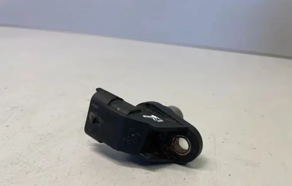 Volvo S60 Camshaft speed sensor 1GP6002