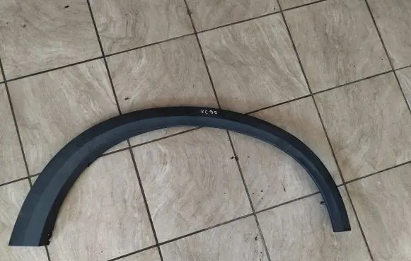 Volvo XC90 Front arch trim 30655182