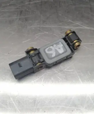 Audi A6 S6 C5 4B Airbag deployment crash/impact sensor 8E0959643A