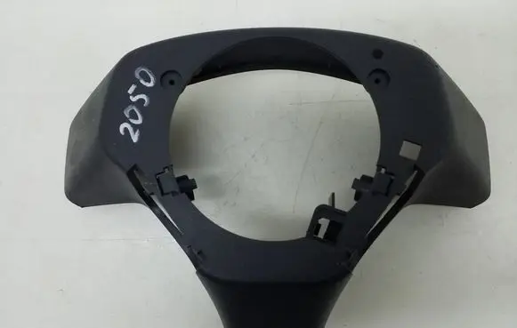 Toyota Corolla Verso AR10 Steering wheel trim GS13104180
