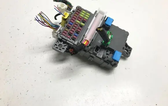 Honda HR-V Fuse box set 3M0J112 J1230830 KBN0FXFT