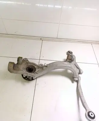 Audi A6 S6 C6 4F Front wheel hub spindle knuckle 4F0257