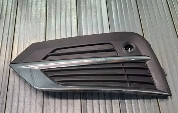 Volvo XC60 Front bumper lower grill 31449214