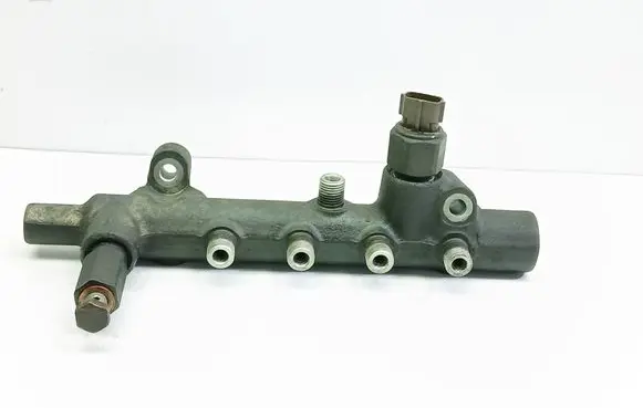Opel Combo C Fuel main line pipe 