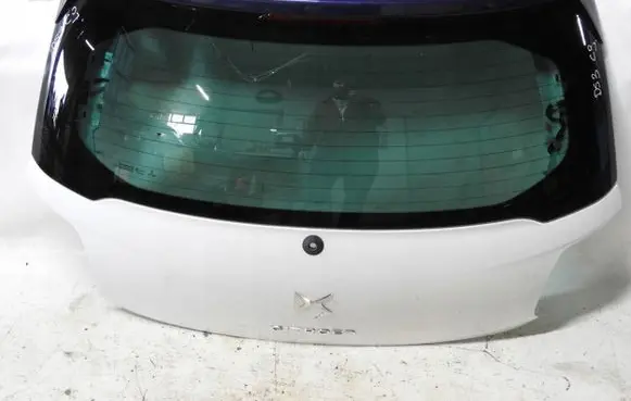 Tailgate/trunk/boot lid