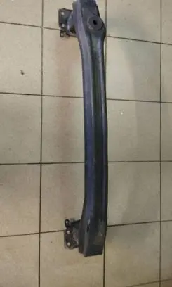 Seat Altea XL Front bumper cross member 